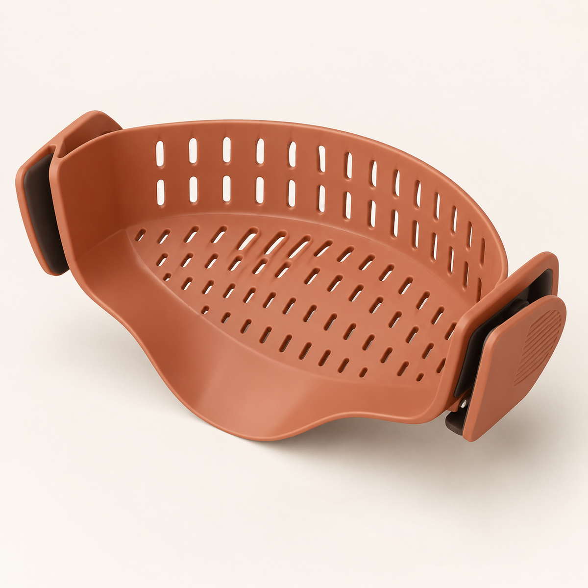 Clip-On Pot Strainer — hero